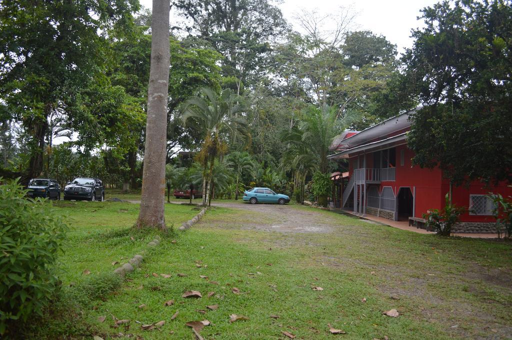 Islas Del Rio Hostel Tirimbina Exterior foto