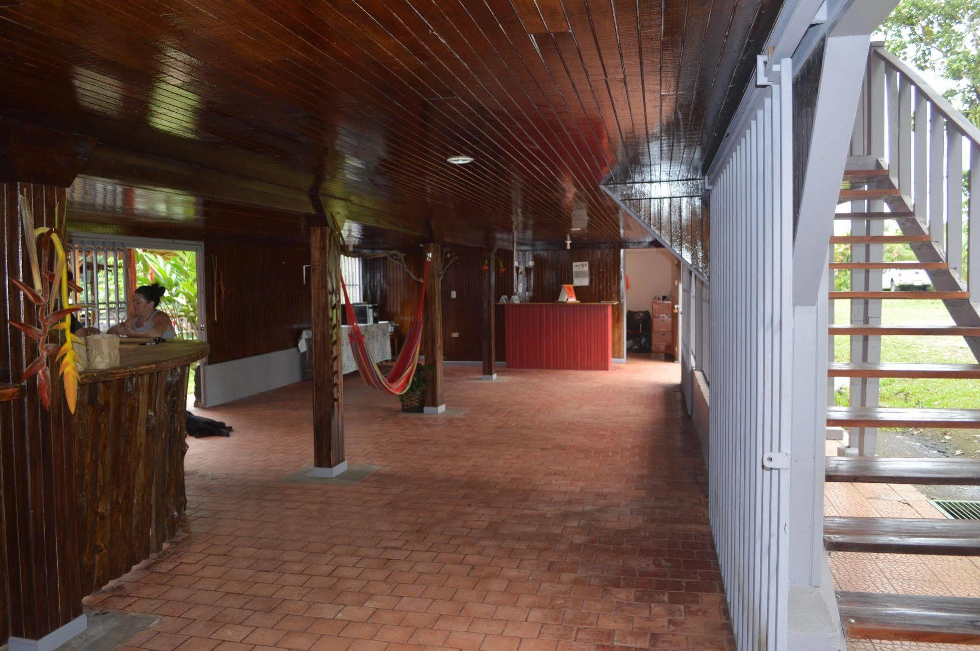 Islas Del Rio Hostel Tirimbina Exterior foto